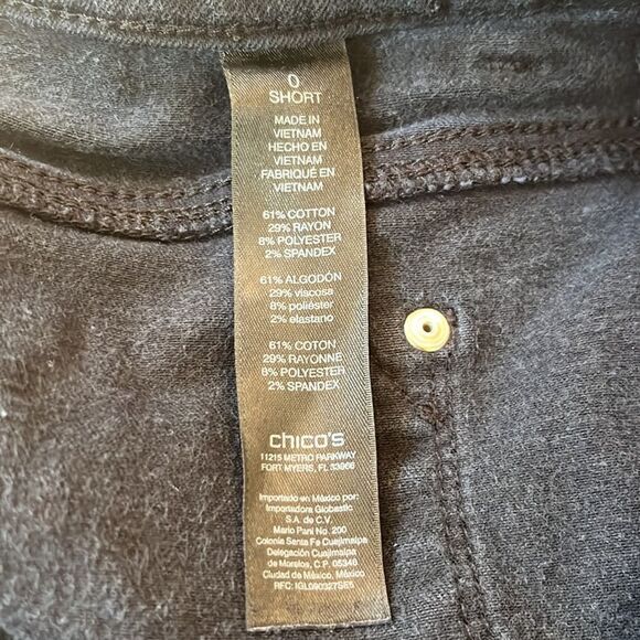 Chico’s So Slimming Slim Jean - Short - Picture 7 of 7